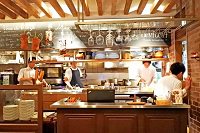 bistro oeuf oeuf(ビストロ ウフウフ)